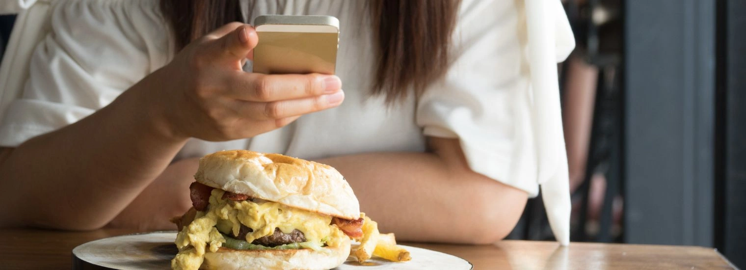 Does Social Media Cause Eating Disorders - Icarus Behavioral Health