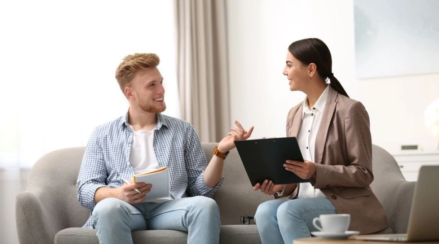 Patient and counselor in a happy moment - Aftercare and Relapse Prevention Treatment Options for Active Addiction
