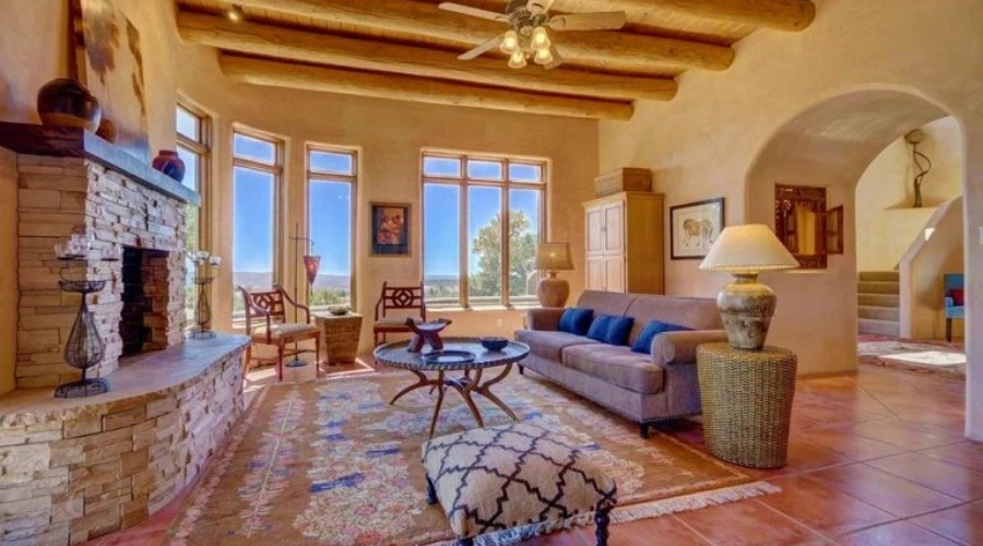 Interior image of Shadow Mountain Recovery